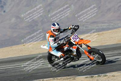 media/Dec-01-2025-Moto Forza (Mon) [[2daa91e15f]]/2-Intermediate Group/Session 4 Turn 9/